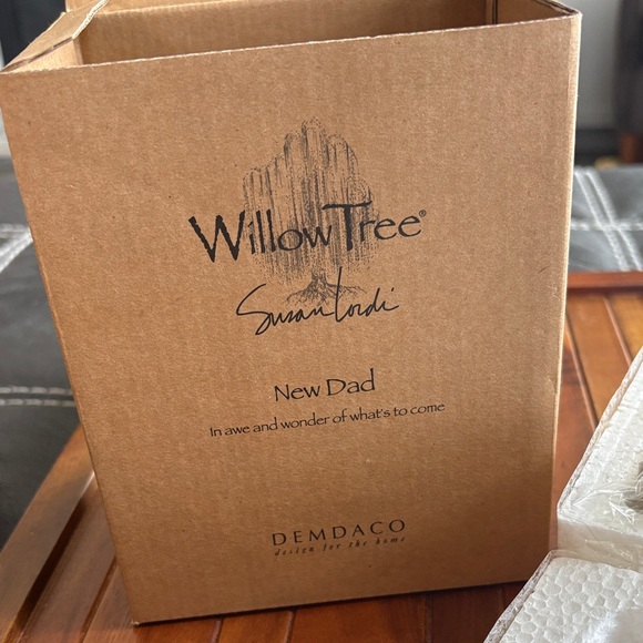 WILLOW TREE  NEW DAD  FIGURINE" BY ARTIST SUSAN LORDI  # 382388 - Picture 2 of 4